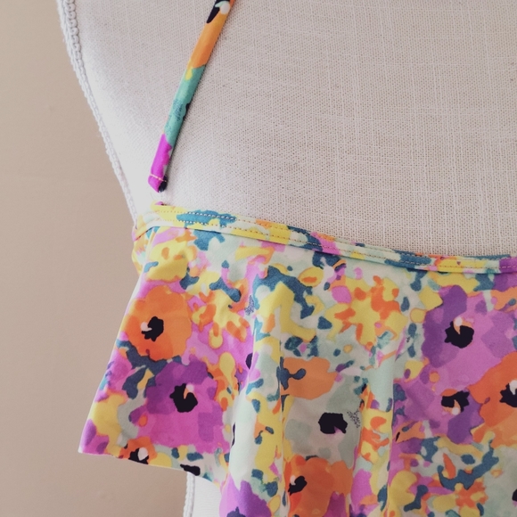 Forever 21 floral bikini size large - Picture 2 of 11